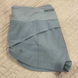 Lululemon Speed Up 2.5 Inseam Shorts